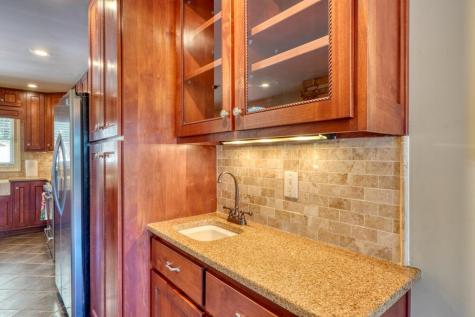 276 Lancelot Loop Clayton GA 30525