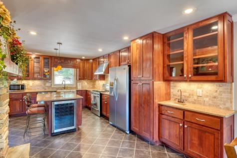 276 Lancelot Loop Clayton GA 30525