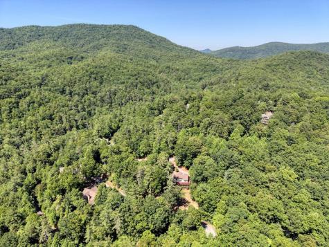 276 Lancelot Loop Clayton GA 30525