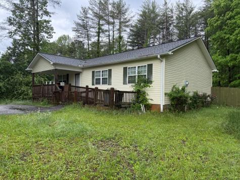 106 Copper Hill Church Lane Warne NC 28909