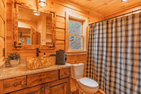 138 Rhondas Way Ellijay GA 30540