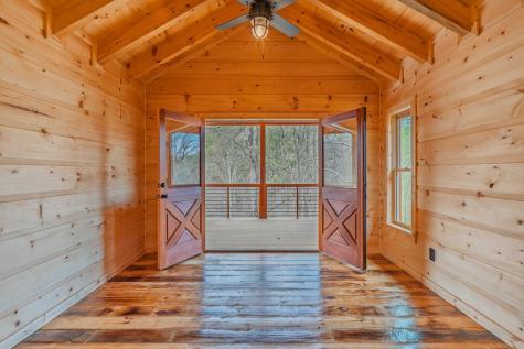 138 Rhondas Way Ellijay GA 30540