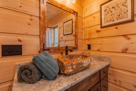 138 Rhondas Way Ellijay GA 30540