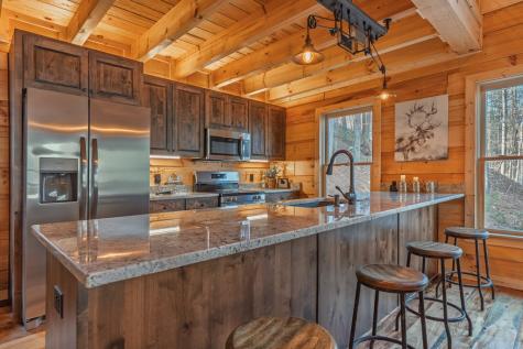 138 Rhondas Way Ellijay GA 30540