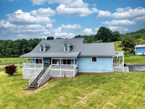 838 Tay Walk Way Hiawassee GA 30546