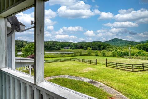 838 Tay Walk Way Hiawassee GA 30546