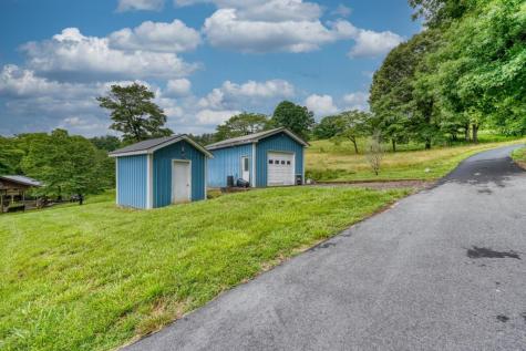 838 Tay Walk Way Hiawassee GA 30546