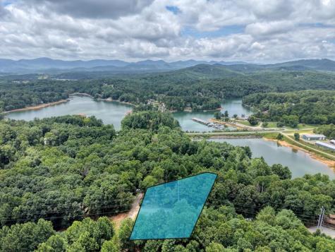 135 Deerwood Trail Road Blairsville GA 30512