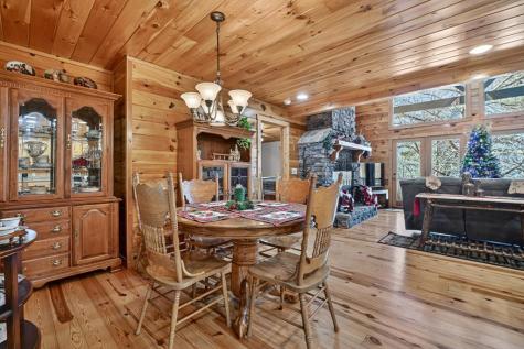 146 Neaptide Drive Ellijay GA 30540