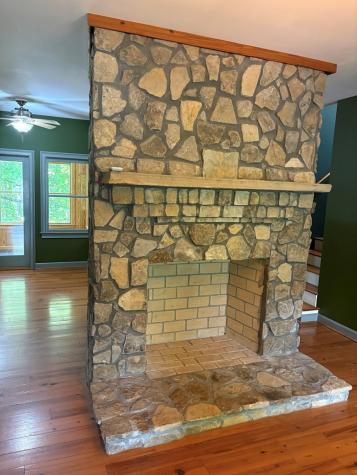 190 N Poplar Drive Jasper GA 30143