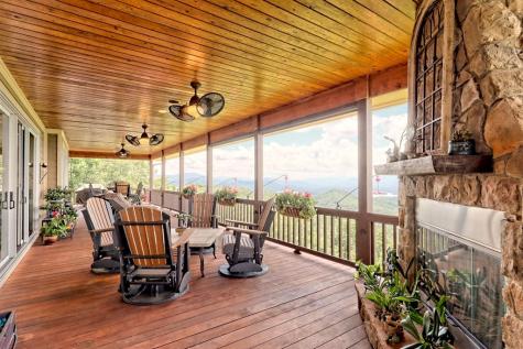 1212 Double Knob Drive E Hayesville NC 28904
