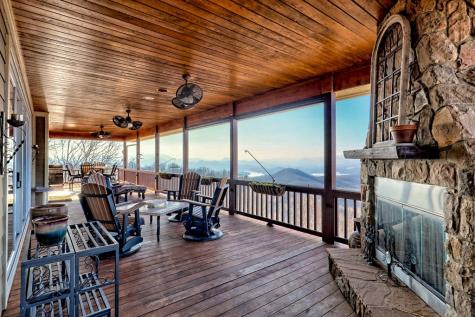 1212 Double Knob Drive E Hayesville NC 28904