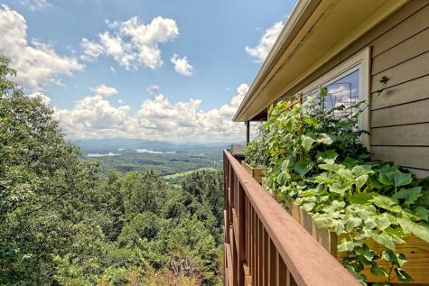 1212 Double Knob Drive E Hayesville NC 28904