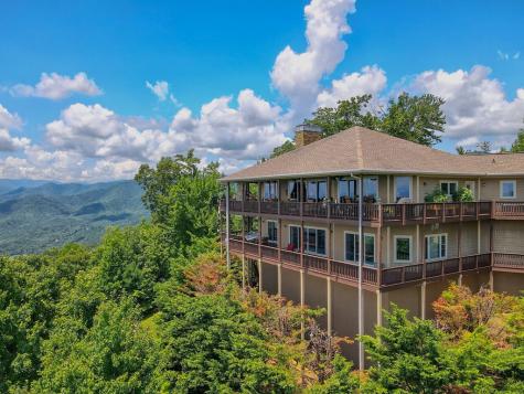 1212 Double Knob Drive E Hayesville NC 28904