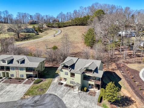 1729 Watercrest Way D Young Harris GA 30582