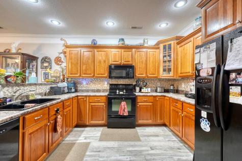 1729 Watercrest Way D Young Harris GA 30582