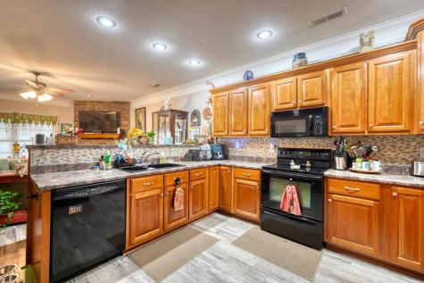 1729 Watercrest Way D Young Harris GA 30582