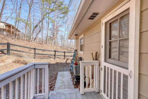 3426 Old Hwy 64 W Warne NC 28909
