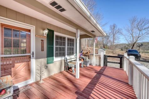 3426 Old Hwy 64 W Warne NC 28909