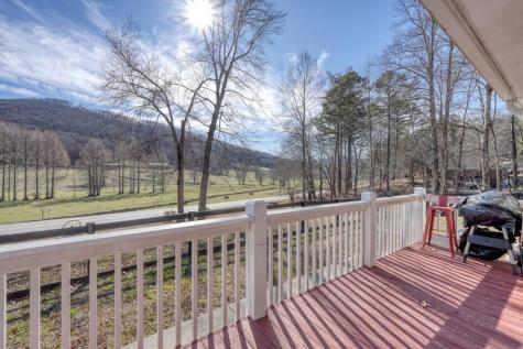 3426 Old Hwy 64 W Warne NC 28909