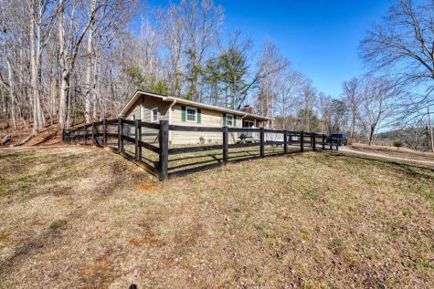 3426 Old Hwy 64 W Warne NC 28909