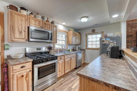 3426 Old Hwy 64 W Warne NC 28909
