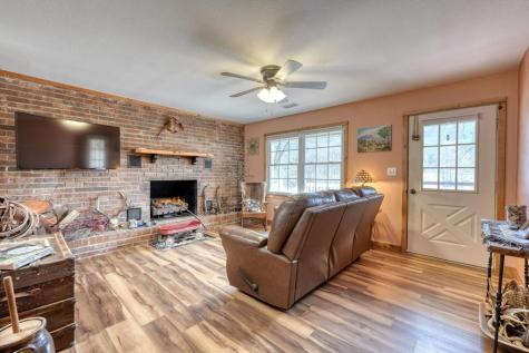 3426 Old Hwy 64 W Warne NC 28909
