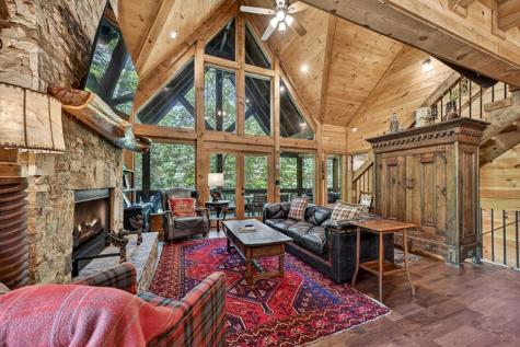 510 Gallery Court Ellijay GA 30540