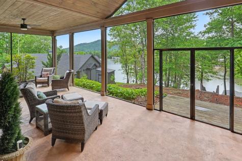 1680 Stonecrest Circle Hiawassee GA 30546