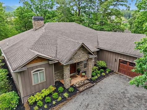 1680 Stonecrest Circle Hiawassee GA 30546