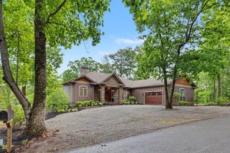1680 Stonecrest Circle Hiawassee GA 30546