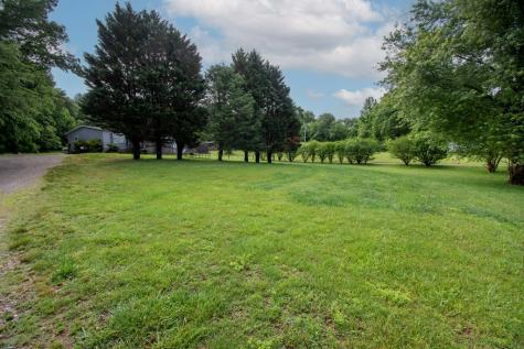 434 Creamery Road Brasstown NC 28902