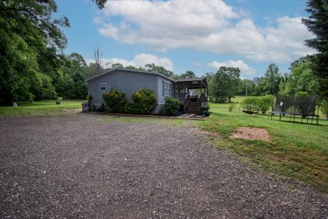 434 Creamery Road Brasstown NC 28902