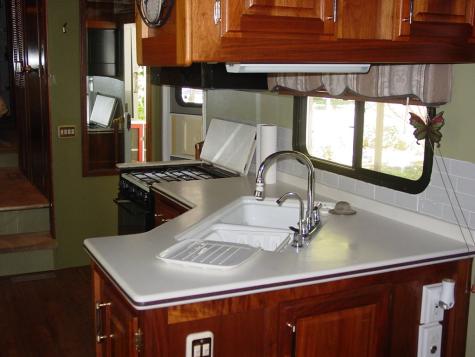 1047 Creekside Drive Hiawassee GA 30546