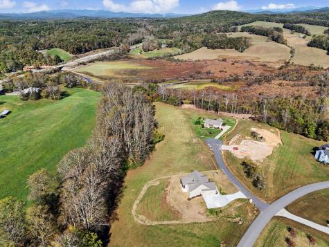 27 Stirling Bridge Road Blairsville GA 30512