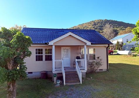 34 Kimsey Street Blairsville GA 30512