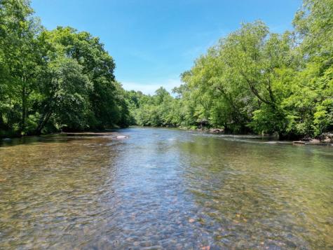 198 Riverbend Drive Hayesville NC 28904