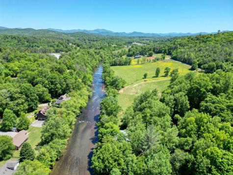 198 Riverbend Drive Hayesville NC 28904