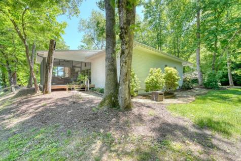 198 Riverbend Drive Hayesville NC 28904
