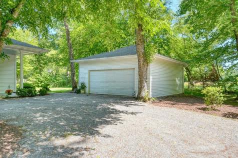 198 Riverbend Drive Hayesville NC 28904