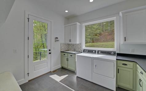 433 Hawkeye Trail Marble NC 28905