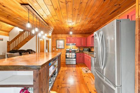 19 Blackberry Falls Lane Ellijay GA 30536