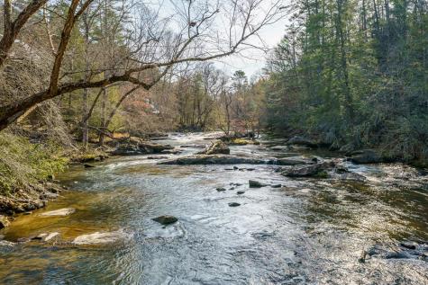 19 Blackberry Falls Lane Ellijay GA 30536