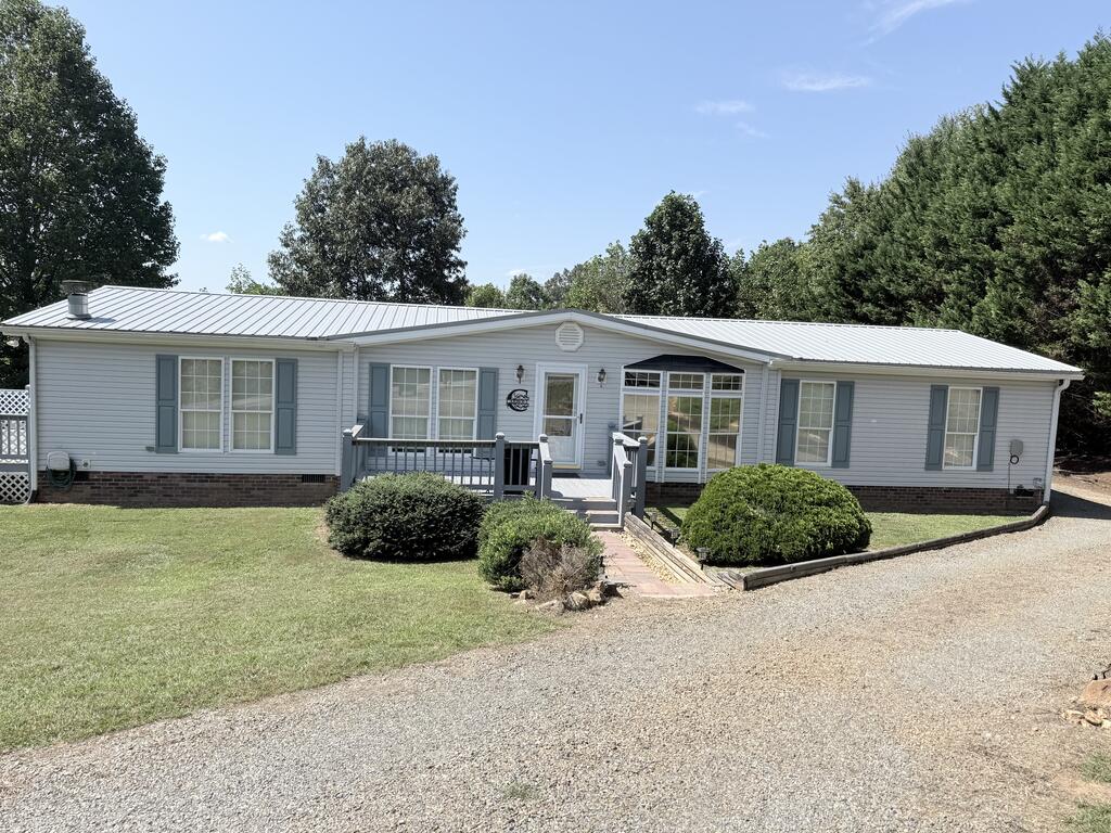 283 Bobcat Lane Warne NC 28909