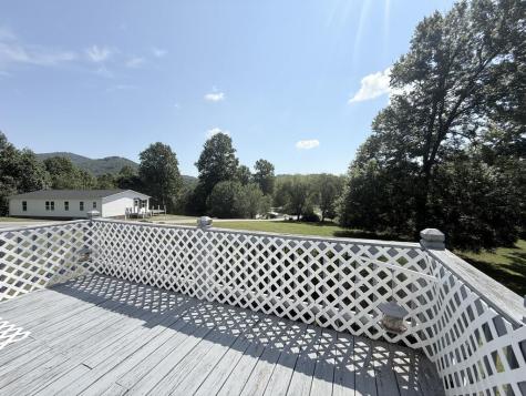 283 Bobcat Lane Warne NC 28909