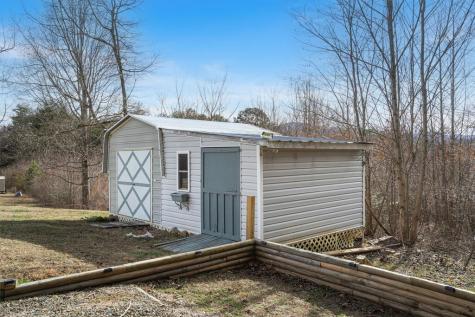 283 Bobcat Lane Warne NC 28909