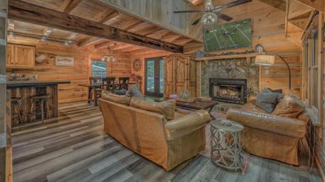 70 Stanley Creek Cross Blue Ridge GA 30513