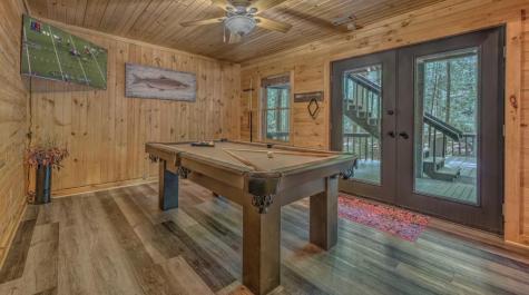 70 Stanley Creek Cross Blue Ridge GA 30513