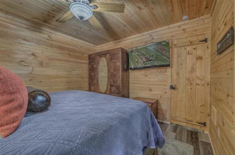 70 Stanley Creek Cross Blue Ridge GA 30513