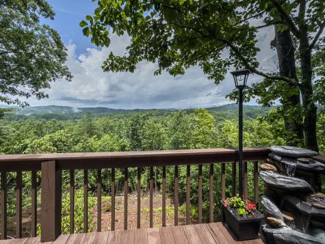 1484 Cardinal Road Murphy NC 28906